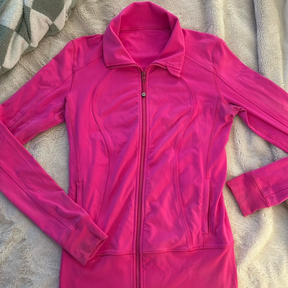 lululemon jacket